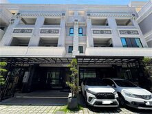 皇家美墅15｜仁武八卦寮全新活巷｜面寬並排雙車墅