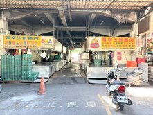 鳳農市場致富5個攤位   (使用權力)