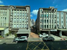香榭大道一心街黃金臨路透店｜震後稀有釋出！