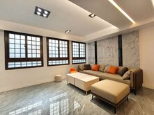 武陵高中傳家金透店