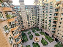 五酒桶山中悅花園廣場