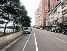 近忠貞商圈店面別墅8米路寬