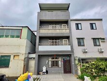 地50坪電梯透天｜7米3大面寬｜近太平家樂福