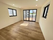 興大園道新整理✨４大套房＋孝親房+陽台.騎樓停車