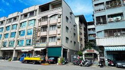 育英護校旁大豐二路健身公寓五樓邊間三房