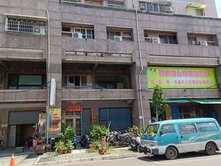 鳳南路近交流道武市店面