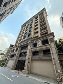 獨家稀有建國路三輝墨寶兩房雙車位|⭐住商小樹⭐