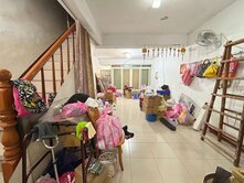 市政府..中路特區.忠二市場旁1-3樓透天