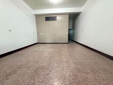 近楊梅國中店住~前後臨路