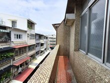 家齊女中*透天四樓厝*開價988萬(西門路)