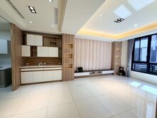 🏡新光重劃區輕屋齡5套房雙車別墅｜明星學區優質宅