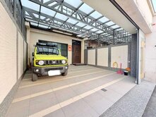 近義守大學醫學院｜輕屋齡屋況佳雙車墅｜規劃四套房