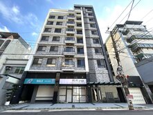 林森國小挑高全新店面