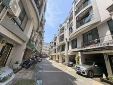 🌟瑞隆五甲雙商圈｜首排靜巷車墅・一樓孝親套房