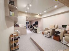 捷運出口金店面