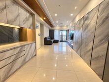 次頂樓無限視野三房平車直接入住-台中秀泰-建國市場