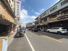 宜蘭市新月廣場旁/低總價四房透天🦅