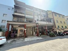 前鎮草衙雙捷運｜草衙商圈正街騎樓停車透天