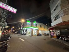 🔥一中商圈｜便利商店角店｜邊間大面寬人潮金店面
