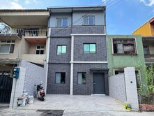 仲耕精選｜龍潭41坪大地坪｜全棟翻修雙車5房透天