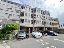 ☀️臨路前院雙車✅透天10套房✅間間陽台獨洗曬