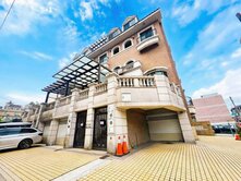 八擴重劃區 全新未住半毛胚大地坪邊間電梯透店