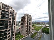 鶯歌鳳三路｜僑駿響社區｜11樓高樓美景｜可隔回三房
