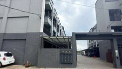楊梅精裝前院停車透天