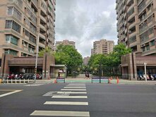  屏東榮總商圏│崇大新城4房平車│近屏東科技產業園