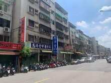 💖【路寬15米】面寬8米【濱江商圈】可立招金店面