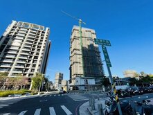 北屯元鈞坐望山3房3連號平車|遠見房屋