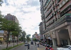 八德中華路1-2樓黃金店面平面車位