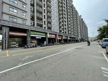 嶺東彩虹城 |臨路樓店收租中B