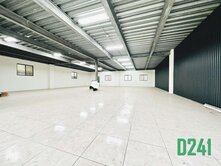 高雄茄萣115坪建地+倉儲-有水電,方正好規劃