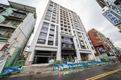 每坪免30萬國城友樂市賣方誠售平轉三房大平車位