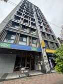 新埔捷運➥新板PLUS➥超美2房車➥方正三面採光
