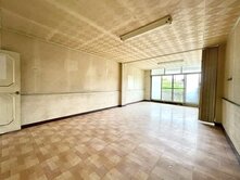興進綠園道雙面臨路透店|遠見房屋