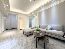南區近五權車站中山醫~大安黃金城低總價1樓挑高住辦