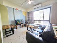 竹北市光亮滿屋｜臨路透天 可停雙車