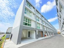 🅰️宜市近陽大轉運站、全新邊間車庫別墅