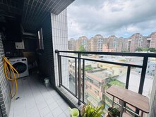 專委~內壢莊敬路合雄璞御三房車