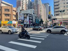 跟著欣哥找好房大墩路大業路捷運站店面