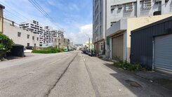 北勢國中大面寬臨路透天店住