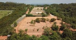 苗栗🍒國立聯大旁🍒2200坪丙建
