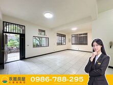 十四期旁｜室內百坪嚇到吃手手的大｜三面採光雙車透天