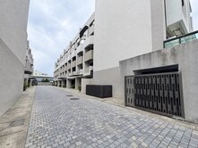 【翁園夜市】輕屋齡｜社區型車墅
