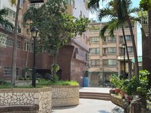 衛武營學區首排四房平車