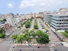 近衛武營｜LaLaport｜景觀4房車位｜全新整理