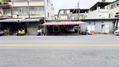 鳳山燦坤建國路二段商圈15米路建地送危老屋