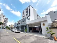 太原車站旁~新聚發｜全新完工臨路電梯店墅、多戶可選